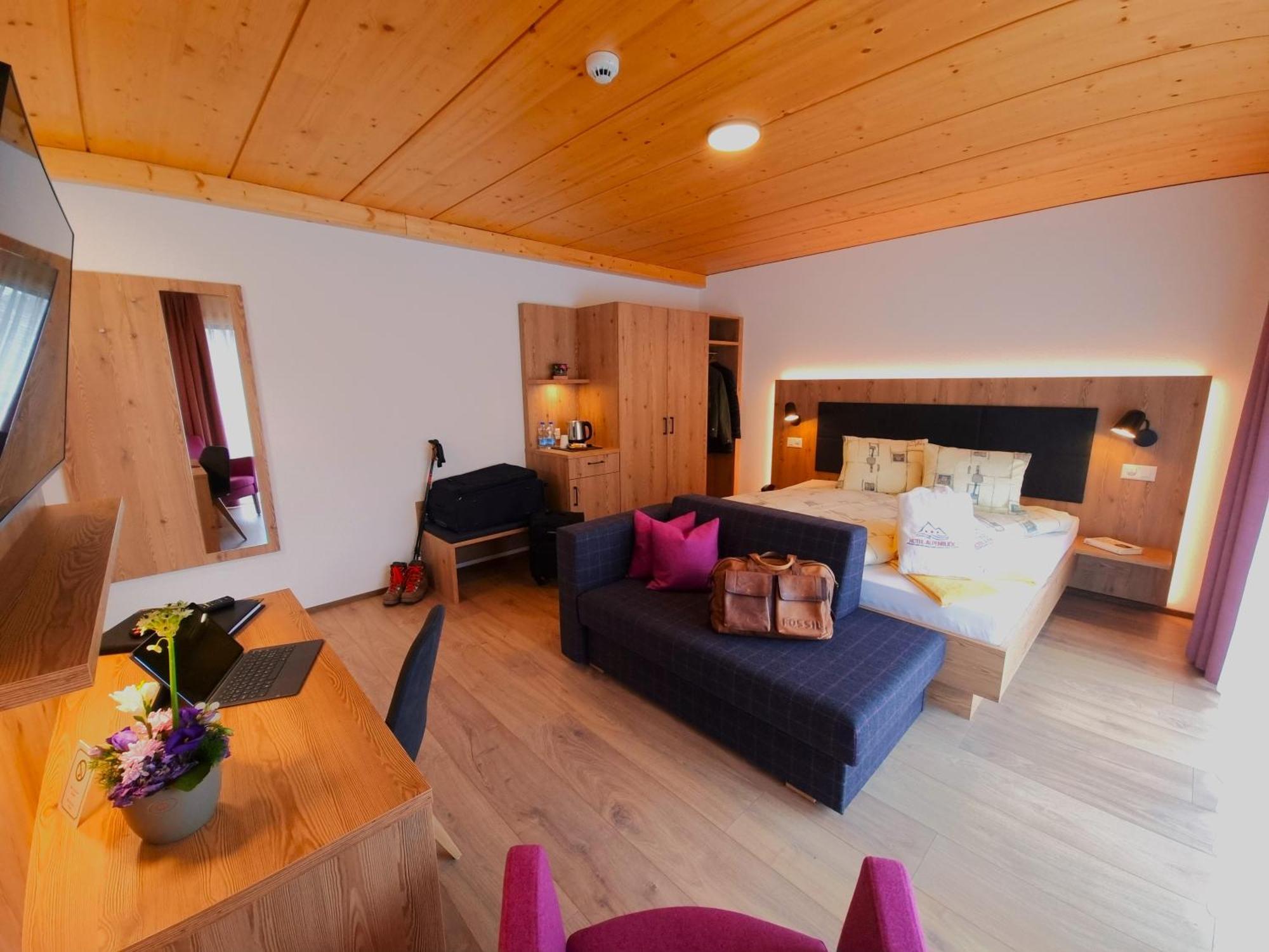 Hotel Alpenblick-Leukerbad-Therme Pokoj fotografie