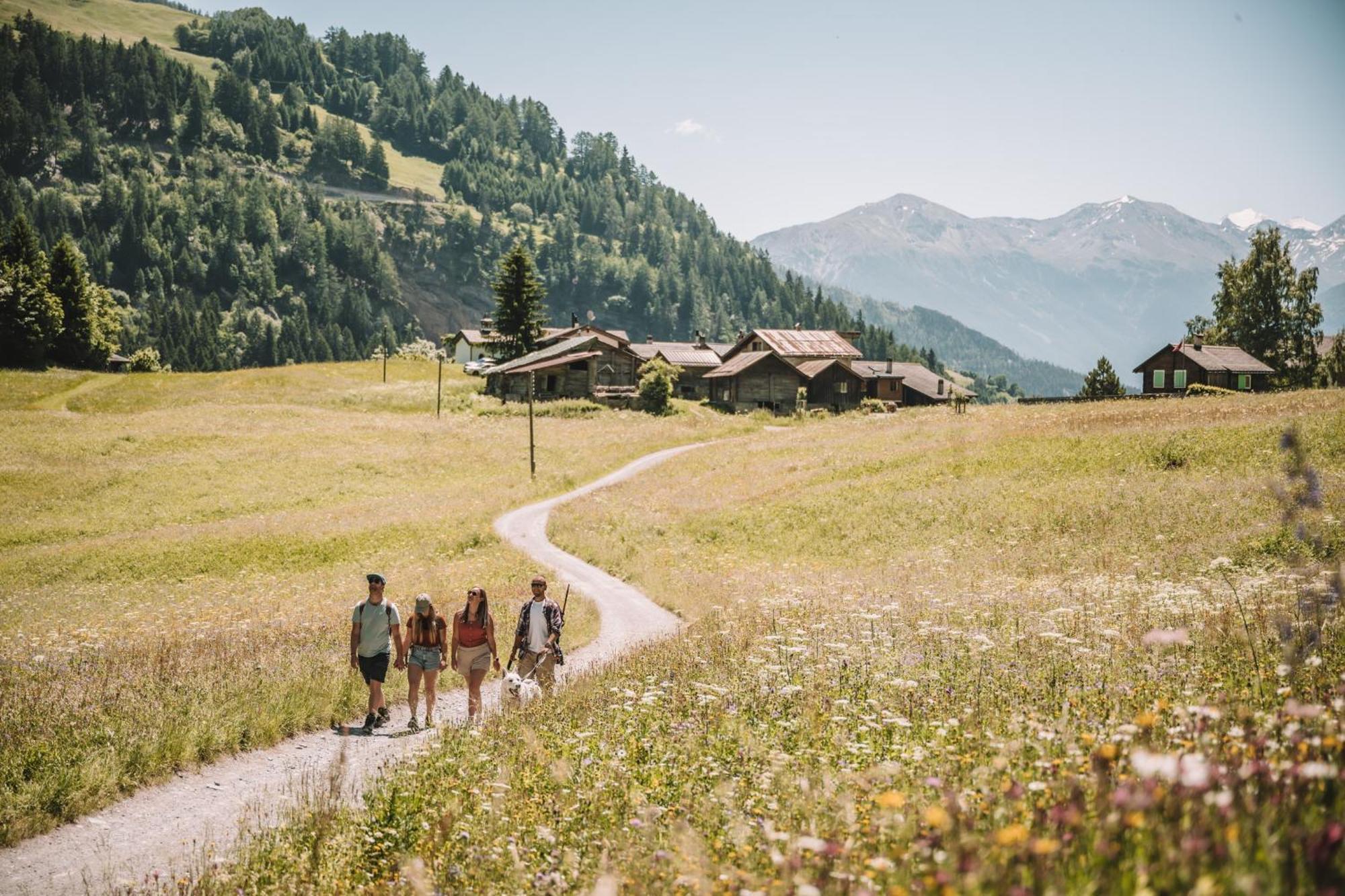 Hotel Alpenblick-Leukerbad-Therme Exteriér fotografie